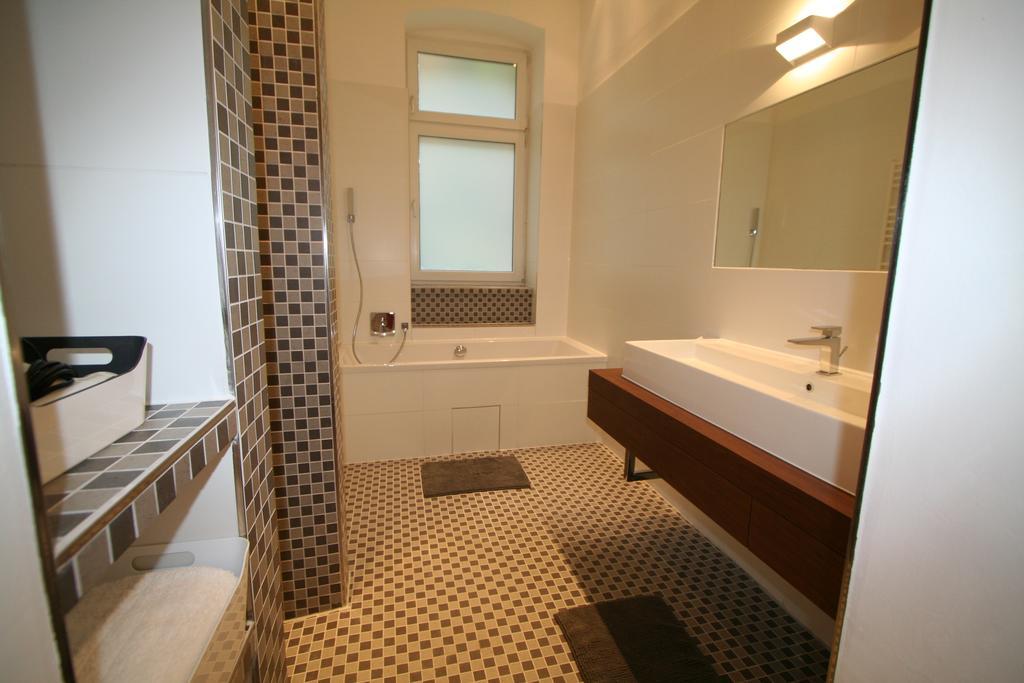 Apartment Miro Koln Ruang foto