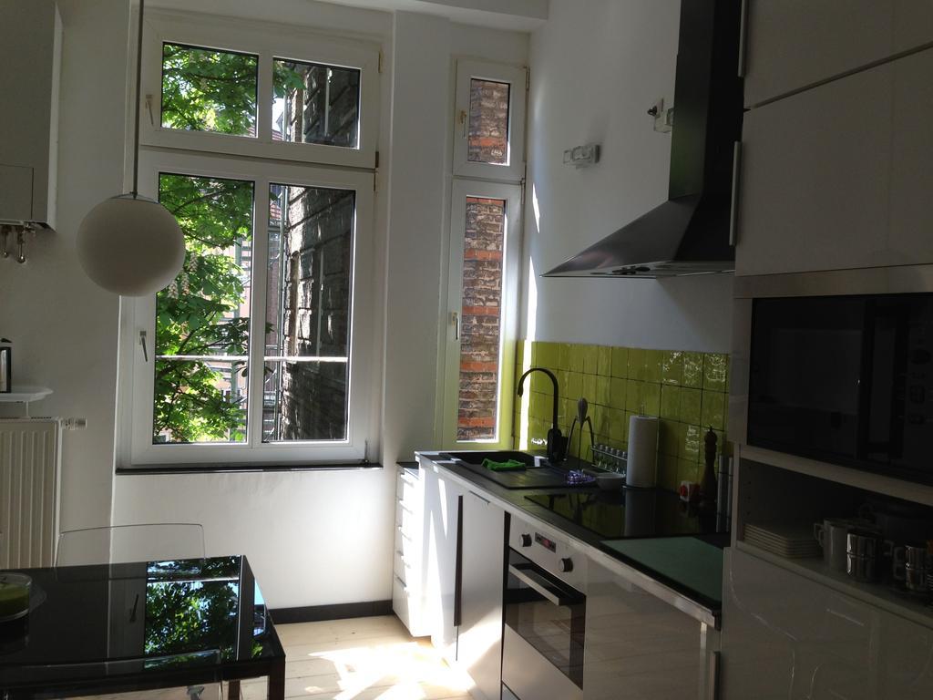 Apartment Miro Koln Ruang foto