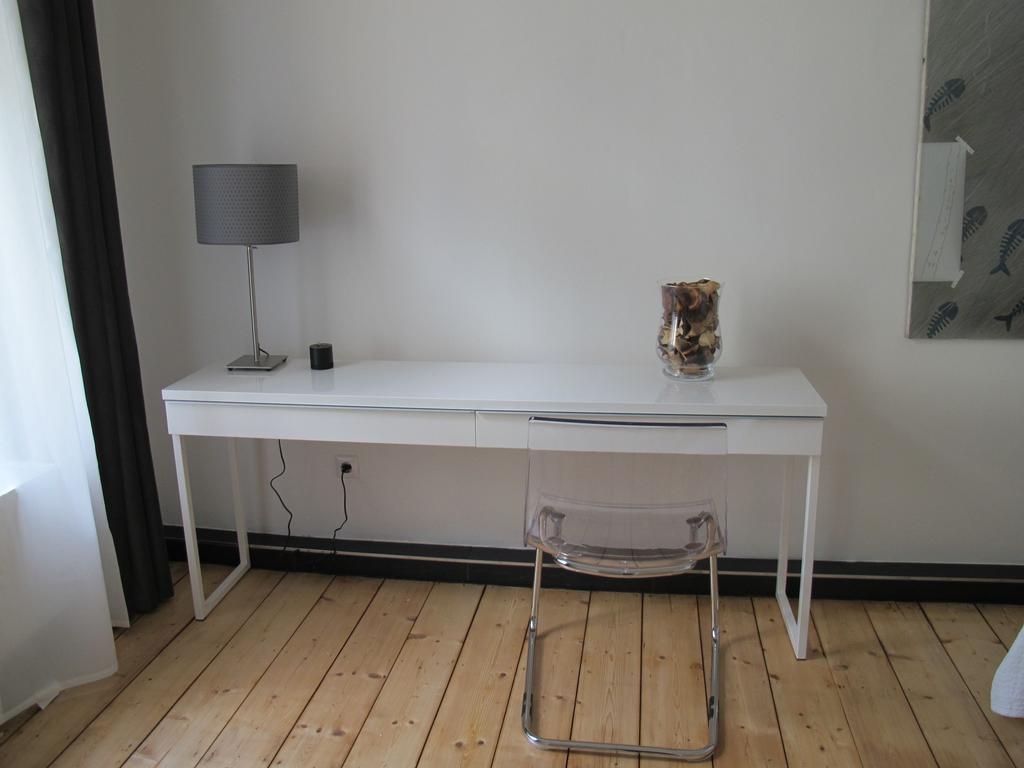 Apartment Miro Koln Ruang foto