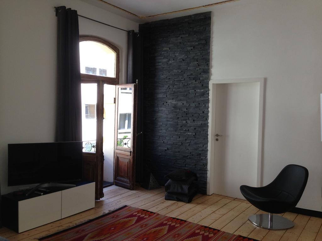 Apartment Miro Koln Ruang foto
